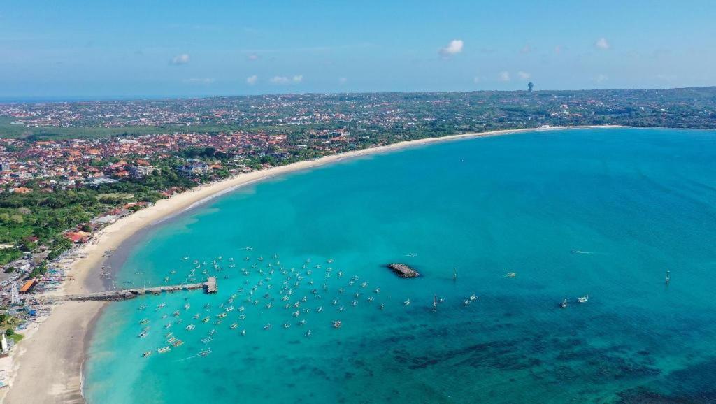 Aman Gati Balangan Hotell Pecatu Exteriör bild